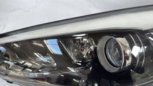 Laden Sie das Bild in den Galerie-Viewer, Frontscheinwerfer Hyundai Tucson 92101-D7100 Links Scheinwerfer Headlight SCH6313804563wx