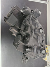 Laden Sie das Bild in den Galerie-Viewer, Frontscheinwerfer Citroën Berlingo 90146120 Rechts Scheinwerfer Headlight SCH4180282434lo