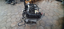 Load image into Gallery viewer, Motor Mercedes-Benz W212 651911 2.2 CDI 94TKm Diesel Engine Unkomplett