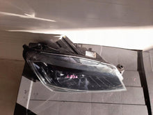 Laden Sie das Bild in den Galerie-Viewer, Frontscheinwerfer Skoda Superb III 1ZS01193946 Rechts Scheinwerfer Headlight