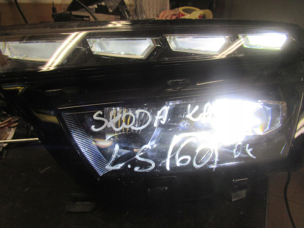 Frontscheinwerfer Skoda Kamiq 658941015D LED Links Scheinwerfer Headlight SCH2311065058xj