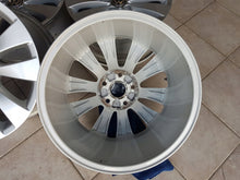 Laden Sie das Bild in den Galerie-Viewer, 4x Alufelge 17 Zoll 8.0" 5x112 41ET 3C8601025 VW Scirocco Passat Rim Wheel FEL7489633718bn
