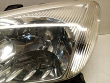 Laden Sie das Bild in den Galerie-Viewer, Frontscheinwerfer Toyota Rav 4 II Links Scheinwerfer Headlight SCH9847544484wn