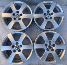 Laden Sie das Bild in den Galerie-Viewer, 4x Alufelge 15 Zoll 6.0" 5x100 43ET Silber 6Q0601025R VW Rim Wheel FEL8251991291cs