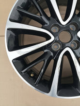 Laden Sie das Bild in den Galerie-Viewer, 1x Alufelge 17 Zoll 7.0" 4x100 44ET AA3P13402972 Opel Corsa E Rim Wheel FEL6072083961op