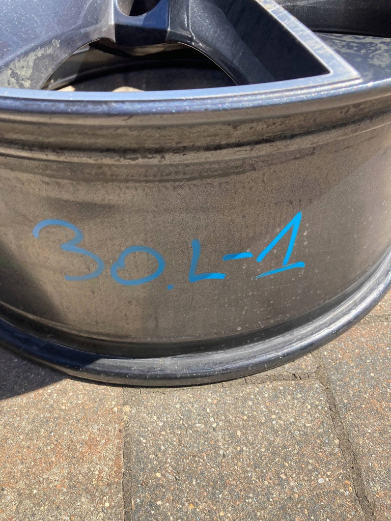1x Alufelge 19 Zoll 5x112 3V0601025AP Skoda Superb Rim Wheel FEL2077553207jk