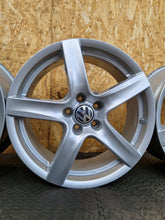 Laden Sie das Bild in den Galerie-Viewer, 4x Alufelge 18 Zoll 7.5" 5x112 39ET Glanz Silber 52176 VW I Rim Wheel FEL1506238839ya