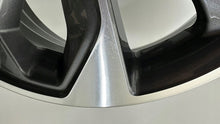 Load image into Gallery viewer, 1x Alufelge 17 Zoll 6.5" 4x100 49ET Glanz Graphit 52910-H8500 Kia Stonic Mg FEL8594817776qs
