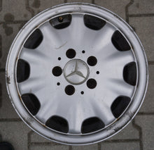 Load image into Gallery viewer, 4x Alufelge 15 Zoll 7.0&quot; 5x112 37ET Silber Mercedes-Benz Rim Wheel