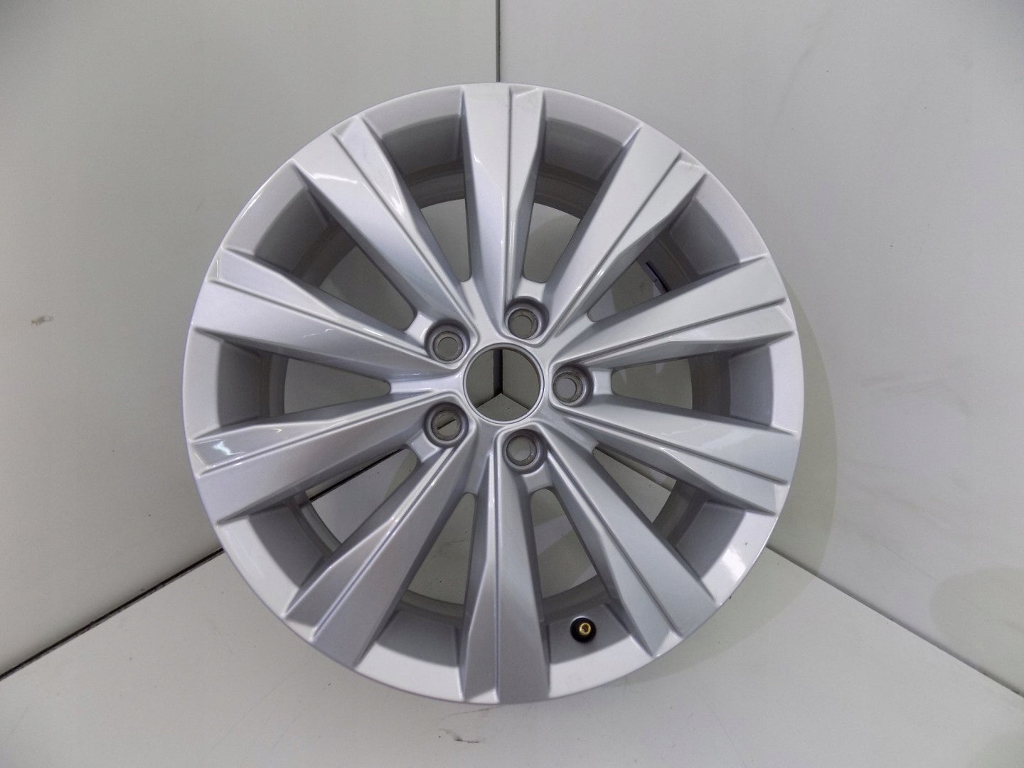1x Alufelge 16 Zoll 6.5