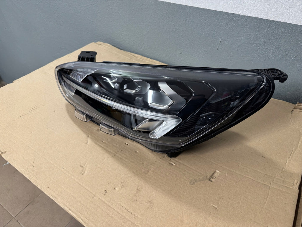 Frontscheinwerfer Ford Focus MX7B13E015ED Links Scheinwerfer Headlight SCH9888173971yx
