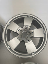 Laden Sie das Bild in den Galerie-Viewer, 4x Alufelge 19 Zoll 8.0" 5x112 39ET 8R0071499A Audi Q5 Rim Wheel FEL7018142428mv