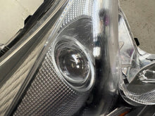 Load image into Gallery viewer, Frontscheinwerfer Toyota Prius 81145-47701 Rechts Scheinwerfer Headlight SCH4367434082xc