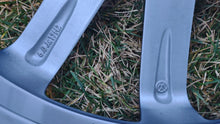 Load image into Gallery viewer, 1x Alufelge 17 Zoll 6.0" 5x112 48ET 5G0601025 VW Golf Rim Wheel FEL5996720463yn