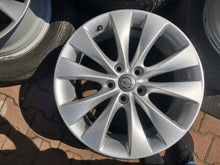 Laden Sie das Bild in den Galerie-Viewer, 1x Alufelge 18 Zoll 7.5" 5x115 41ET Opel Astra Gtc J Rim Wheel FEL2992402203xj