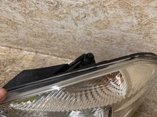 Laden Sie das Bild in den Galerie-Viewer, Frontscheinwerfer Skoda Roomster Fabia I Ein Satz Scheinwerfer Headlight SCH8852464798jp