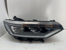 Laden Sie das Bild in den Galerie-Viewer, Frontscheinwerfer VW Passat B8 3G1941082 Rechts Scheinwerfer Headlight