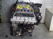 Laden Sie das Bild in den Galerie-Viewer, Motor Audi A3 BDB 3.2 250PS 184kW 198TKm 2005 Benzin Engine Unkomplett