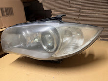 Load image into Gallery viewer, Frontscheinwerfer BMW 1 E81 E87 141241 Links Scheinwerfer Headlight SCH9861705237oc
