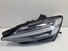 Laden Sie das Bild in den Galerie-Viewer, Frontscheinwerfer Volvo V60 II S60 III LED Links Scheinwerfer Headlight SCH9543133309sv