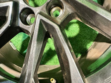 Laden Sie das Bild in den Galerie-Viewer, 1x Alufelge 17 Zoll 7.0&quot; 5x100 51ET 6VA601025 Skoda Fabia Iv Rim Wheel