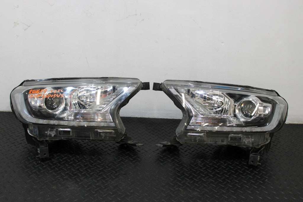 Frontscheinwerfer Ford Ranger JB3B-13D154 JB3B-13D155 LED Ein Satz Headlight SCH1460545031kx