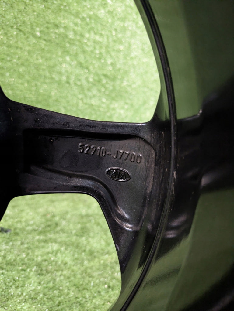 1x Alufelge 16 Zoll 6.5" 5x114.3 40ET Glanz Graphit 52910-J7700 Kia Xceed Mg FEL5219162462jh