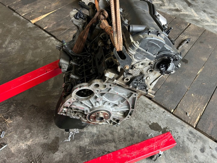 Motor BMW E90 N46B20B 2.0 2006 Benzin Engine Unkomplett MOT1589703211hx
