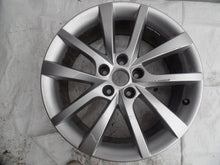 Laden Sie das Bild in den Galerie-Viewer, 1x Alufelge 18 Zoll 5x112 43ET 565601025D Skoda Kodiaq Rim Wheel FEL5781464248dj