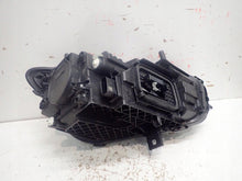 Laden Sie das Bild in den Galerie-Viewer, Frontscheinwerfer Mercedes-Benz W247 A2479061305 FULL LED Links Headlight