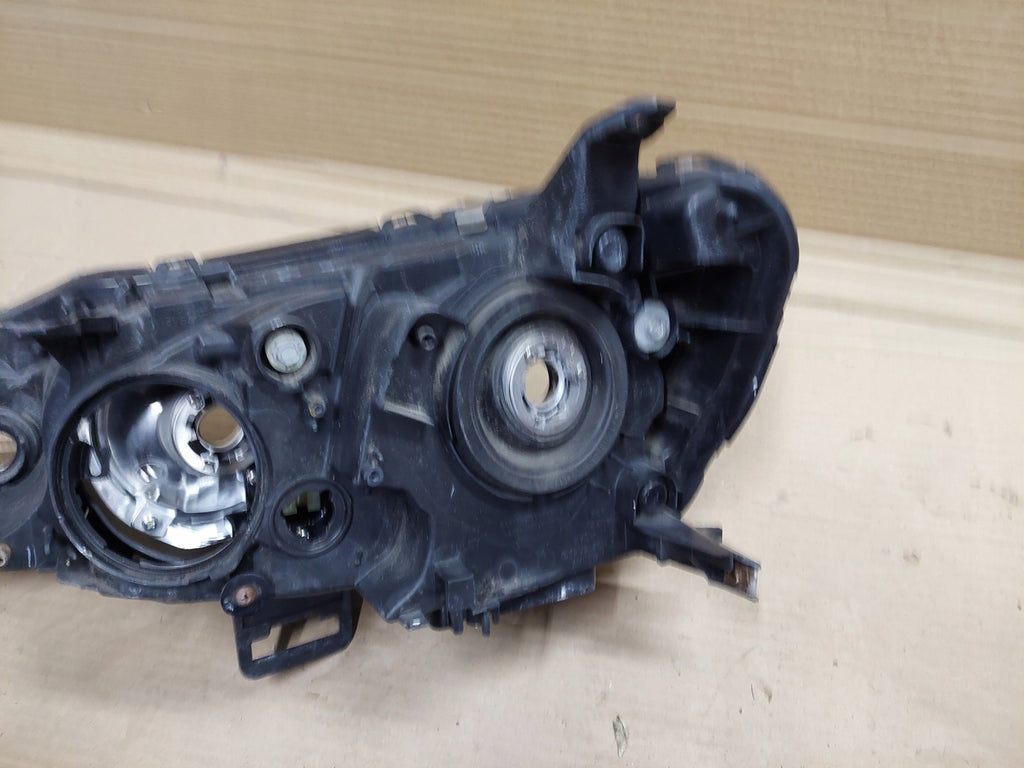 Frontscheinwerfer Mitsubishi Outlander II Ein Stück (Rechts oder Links)