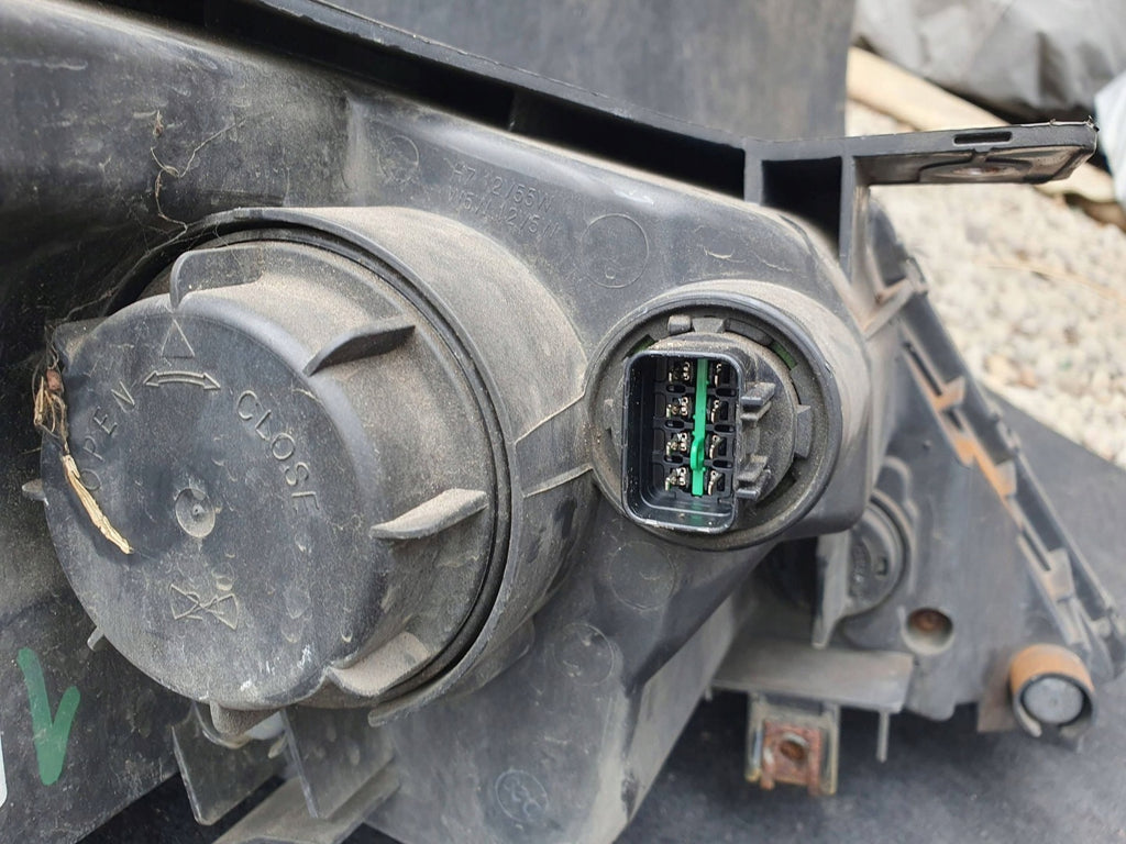 Frontscheinwerfer Kia Sportage 92101-3U270 Links Scheinwerfer Headlight SCH2033460625gq