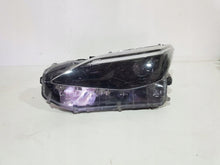 Laden Sie das Bild in den Galerie-Viewer, Frontscheinwerfer Toyota Yaris Cross GRG07031928 LED Links Headlight SCH8945886931gd