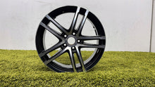 Laden Sie das Bild in den Galerie-Viewer, 1x Alufelge 18 Zoll 7.5" 5x112 50ET Silber Audi A4 Rim Wheel FEL6599599937tj