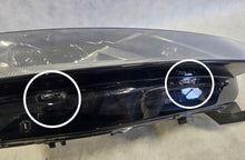 Laden Sie das Bild in den Galerie-Viewer, Frontscheinwerfer Skoda Octavia IV 5E4941016B Rechts Scheinwerfer Headlight SCH2336387864lz