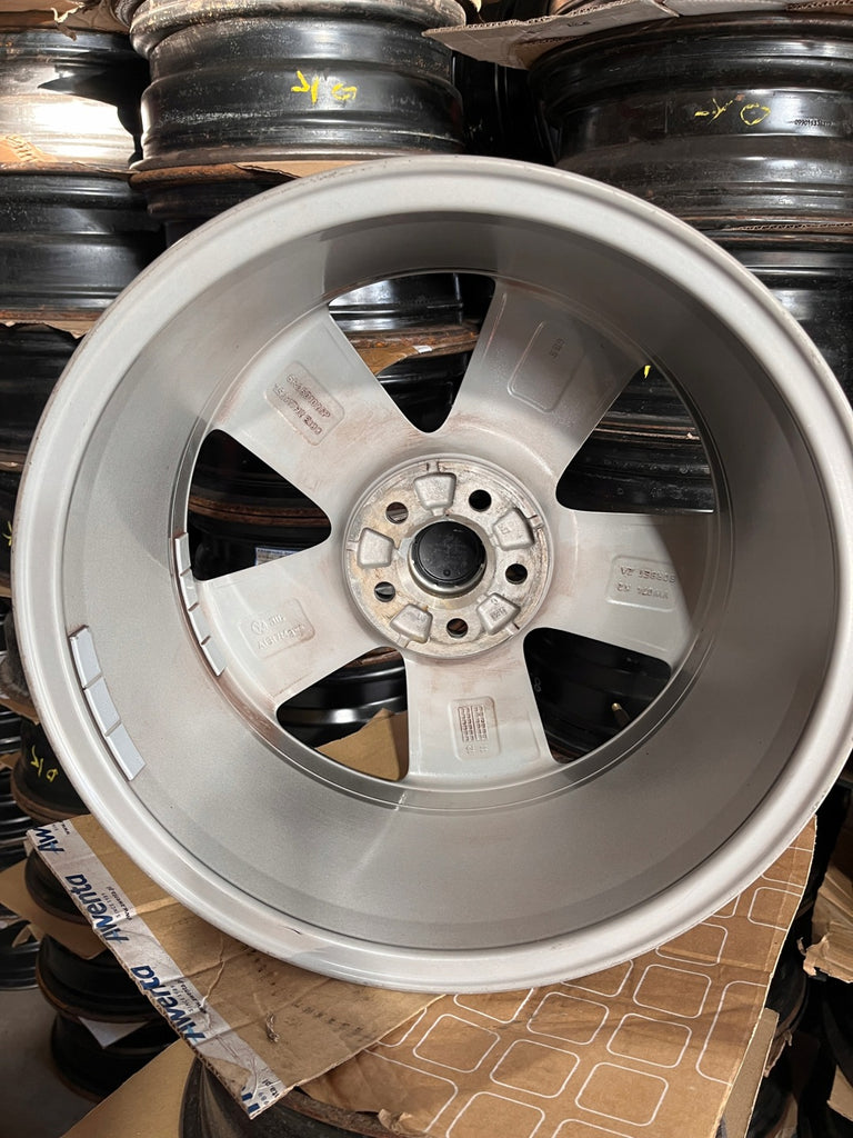 1x Alufelge 17 Zoll 7.5" 5x100 6R0601025P VW I Rim Wheel FEL5564628497hs