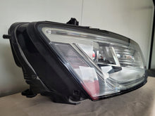 Laden Sie das Bild in den Galerie-Viewer, Frontscheinwerfer Audi Q5 8R0941032C Xenon Rechts Scheinwerfer Headlight SCH3313563080es