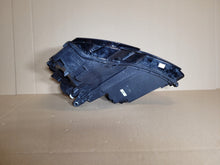 Load image into Gallery viewer, Frontscheinwerfer Skoda Karoq 57B941016 LED Rechts Scheinwerfer Headlight SCH2642773470ob