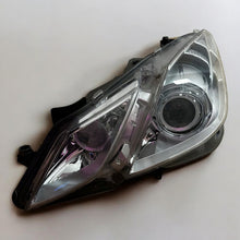 Load image into Gallery viewer, Frontscheinwerfer Mercedes-Benz A207 A2078304361 Xenon Links Headlight