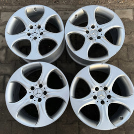 4x Alufelge 18 Zoll 5x112 A2074012702 Mercedes-Benz Coupe Rim Wheel FEL9017433416hl