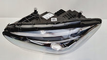 Laden Sie das Bild in den Galerie-Viewer, Frontscheinwerfer Mercedes-Benz Citan 4209063800 LED Links Headlight