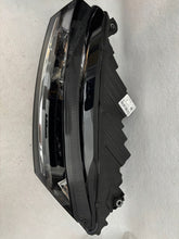Laden Sie das Bild in den Galerie-Viewer, Frontscheinwerfer Skoda Octavia I 5E4941015 5E4941016 LED Links Headlight SCH8214571989zi