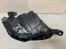 Laden Sie das Bild in den Galerie-Viewer, Frontscheinwerfer Opel Corsa F 39162653 Full LED Links Scheinwerfer Headlight SCH6417282641ik