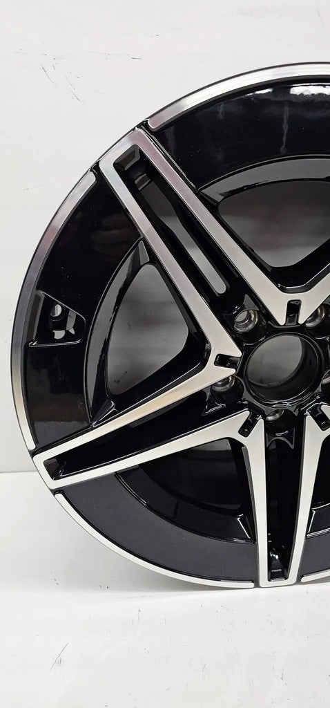 1x Alufelge 18 Zoll 8.5" 5x112 52ET A2064011800 Mercedes-Benz W206 Rim Wheel FEL5281949777bz