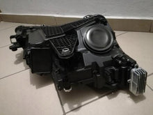 Load image into Gallery viewer, Frontscheinwerfer Skoda Superb III 3V1941015C LED Ein Stück (Rechts oder Links)