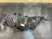 Load image into Gallery viewer, Frontscheinwerfer Iveco Daily IV 5801473749 Rechts Scheinwerfer Headlight SCH2064325900tl