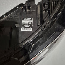 Laden Sie das Bild in den Galerie-Viewer, Frontscheinwerfer Ford R2KB-13E015 LED Ein Stück (Rechts oder Links) Headlight SCH7029365945aj