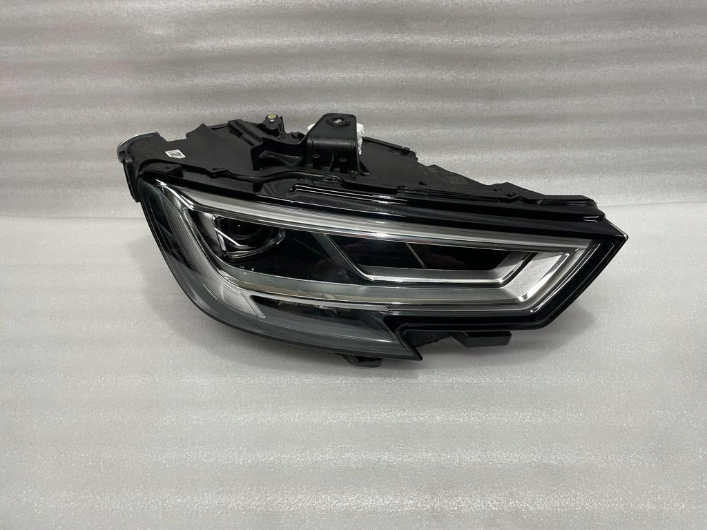 Frontscheinwerfer Audi A3 8V0941033C LED Ein Stück (Rechts oder Links) Headlight