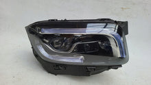 Laden Sie das Bild in den Galerie-Viewer, Frontscheinwerfer Mercedes-Benz Glb X247 A2479066004 Full LED Rechts Headlight SCH8022608880zb