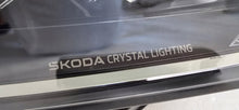 Laden Sie das Bild in den Galerie-Viewer, Frontscheinwerfer Skoda Octavia IV 5E4941035 Full LED Links Headlight SCH4135427647tf